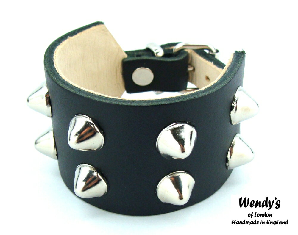 楽天プラッツティーズ楽天市場店★WENDY'S★ウェンディーズ★正規 イギリス製 2-Row Conical Stud Buckled Wrist Band 2連コニカル スタッズ バックル リストバンド （SV/BK）【YDKG-k】【W3】