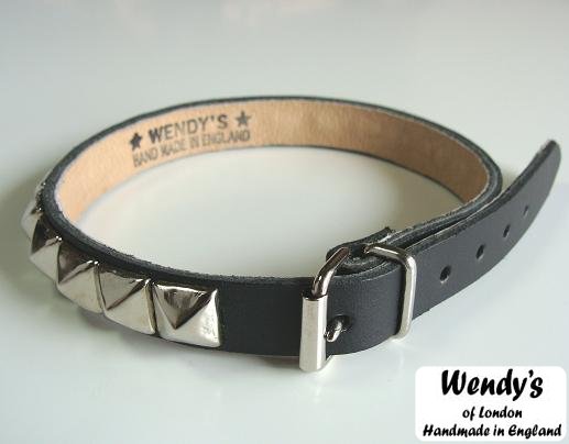 【難あり】【アウトレット品】★WENDY'S★ウェンディーズ★正規 イギリス製Small Pyramid Stud Choker Neckband1連 スモール ピラミッド スタッズ チョーカー ネックバンド(SV/BK)【YDKG-k】【W3】