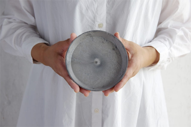 アマブロ アートストーン ソーサー SSサイズ amabro Art Stone Saucer ブラック グ...