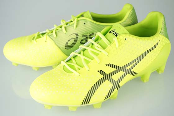 17fw サッカー スパイク アシックス メナス 3 オンライン フラッシュイエロー ブラック Tsi425 0790 サッカーショップ プレイヤーズ プレースピードでゴールへの脅威を