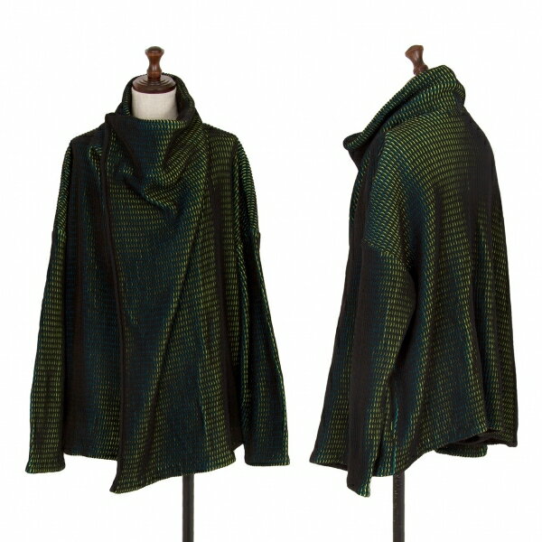 イッセイミヤケISSEY MIYAKE AURORAL KNIT 