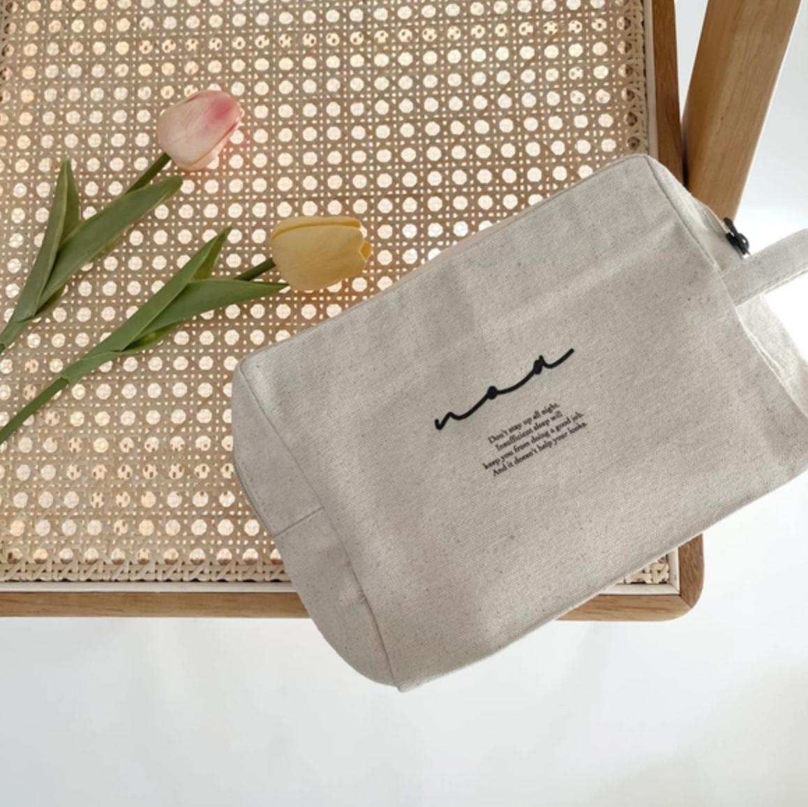 名入れ おむつポーチ　おむつ入れ　出産祝い　名入れポーチ　お着替え　着替え入れ　お着替え袋　名入れギフト　名前入り　赤ちゃん　出産準備　離乳食入れ　お着替えセット　離乳食ポーチ 2