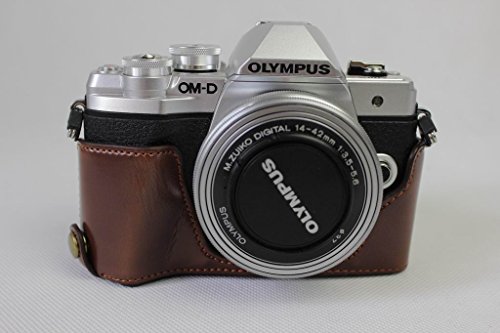 Koowl 対応 Olympus オリンパス OM-D E-M10 Mark III OM D E M10 Mark III 半カメラカバー 半カメラケース、Koowl手作りのトップクラスのPUレザーカメラボディージャケット、保護袋、台座の透かし彫り＋ハンドストラップ（カメラストラップ）、防水、防振、ポータブル