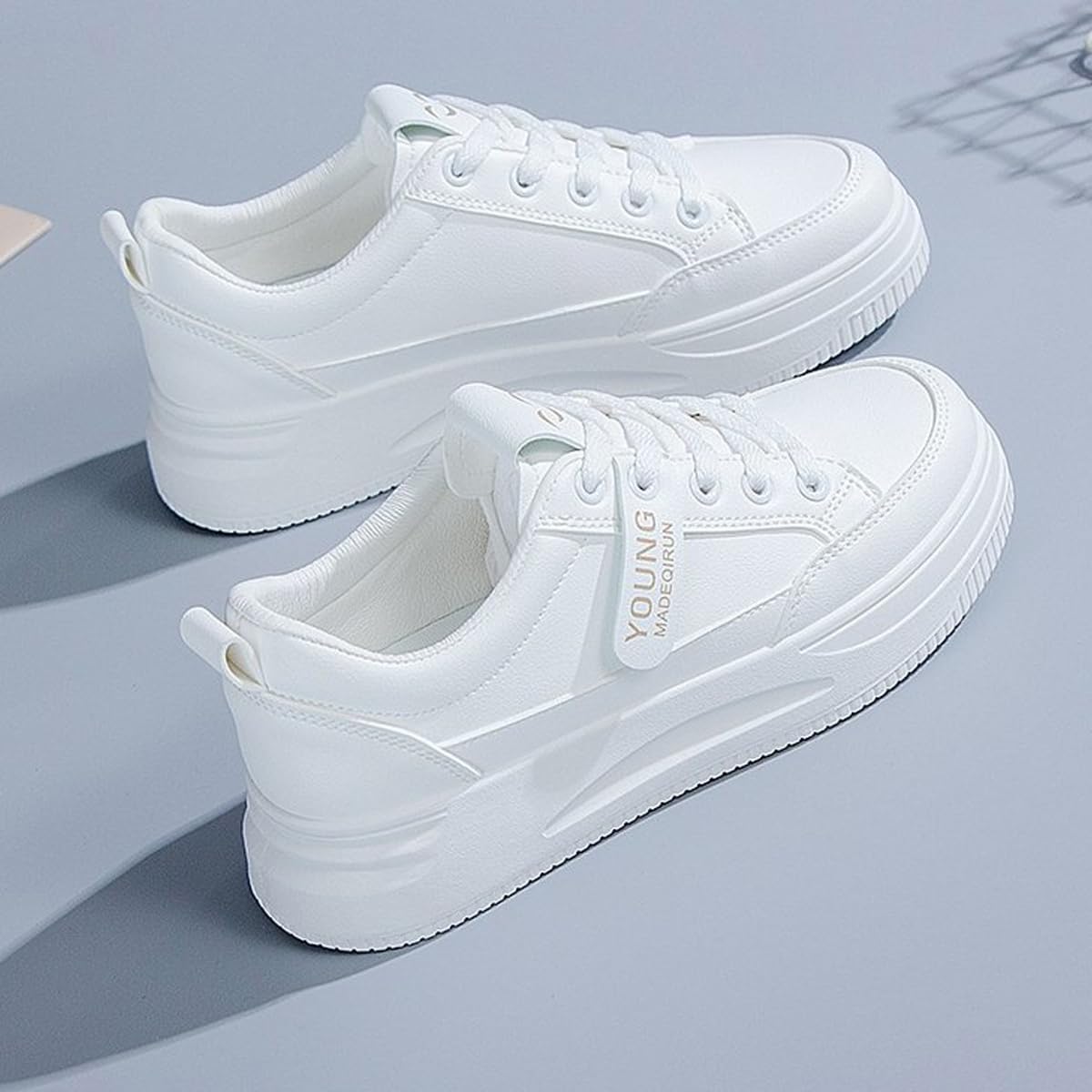 [LZZOO] スニーカー レディース ウォーキングシューズ 厚底スニーカー 白い靴 カジュアル 3CMヒール シューズ 靴 くつ 可愛い 軽量 防滑 通勤 通学 日常着用 22.5-25.0cm 色：ホワイト、サイズ：23.5 cm