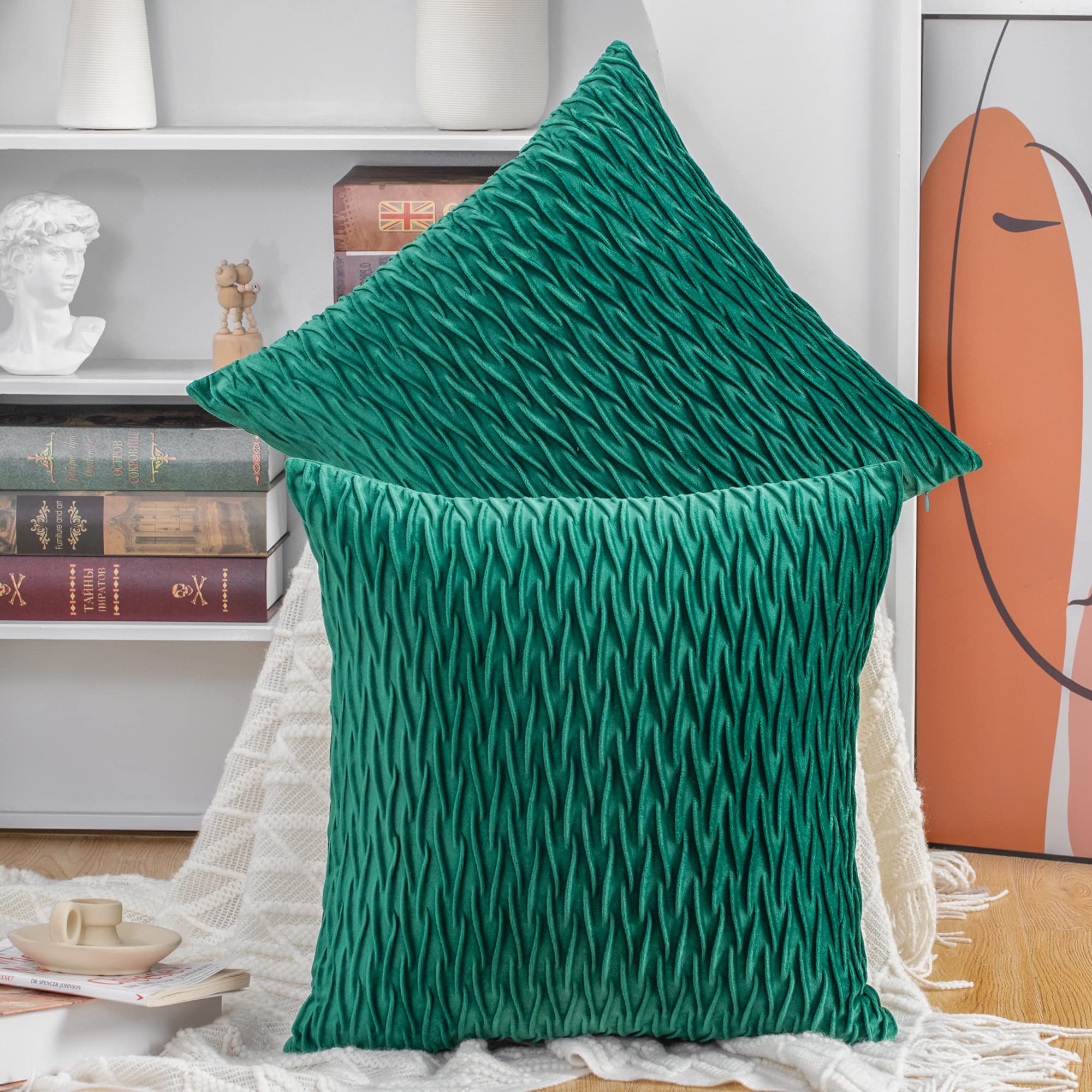 【送料無料】Madizz クッションカバー 2枚セット 北欧 柔らかい ビロード無地 背当て 装飾 枕カバー 座布団カバー ソファ用 寝室用 色：グリーン、サイズ：40cmx40cm(2 枚組)