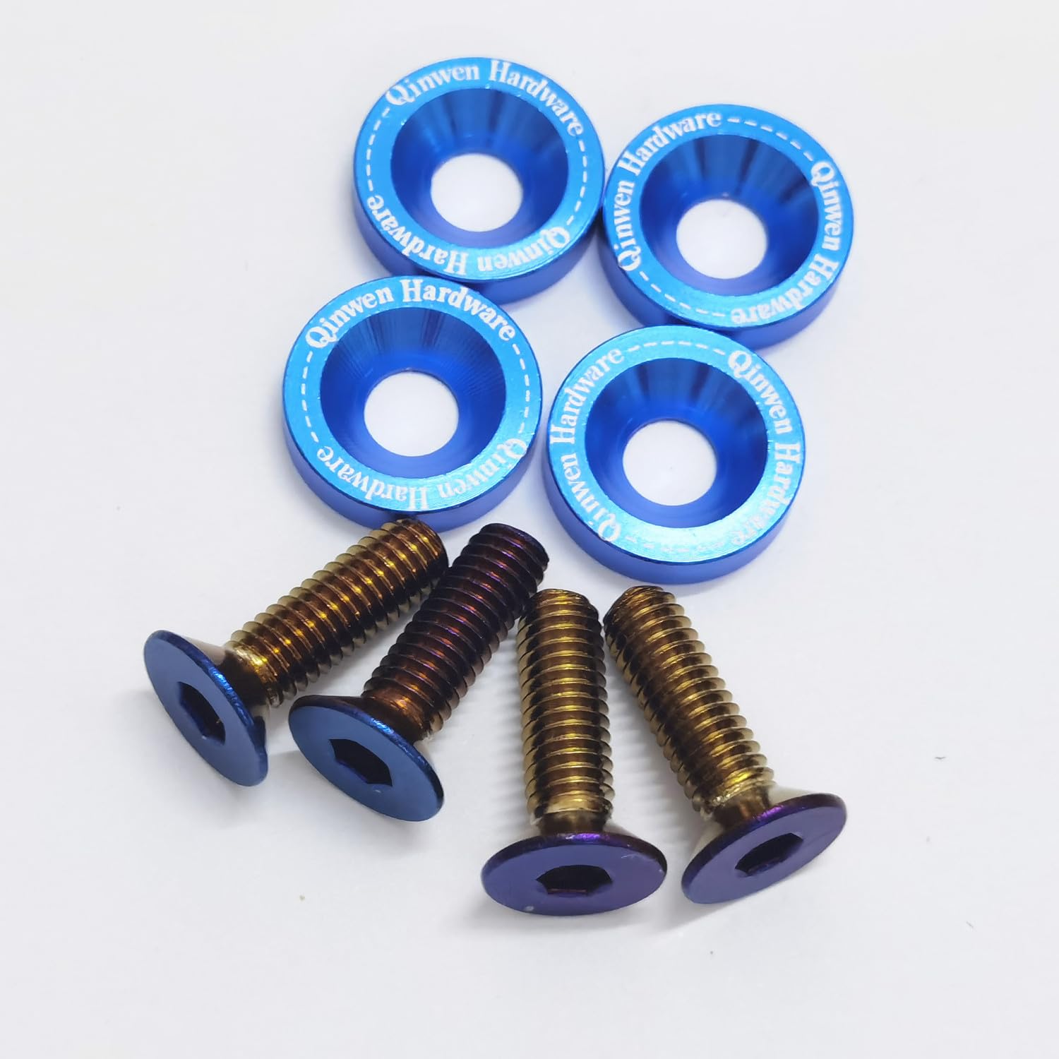【送料無料】4個入り ナンバープレートボルト 車用 ナンバーボルト 外装パーツ用ボルト チタンの焼き色ボルト アルミボルトワッシャー付き 色:ネイビーブルー