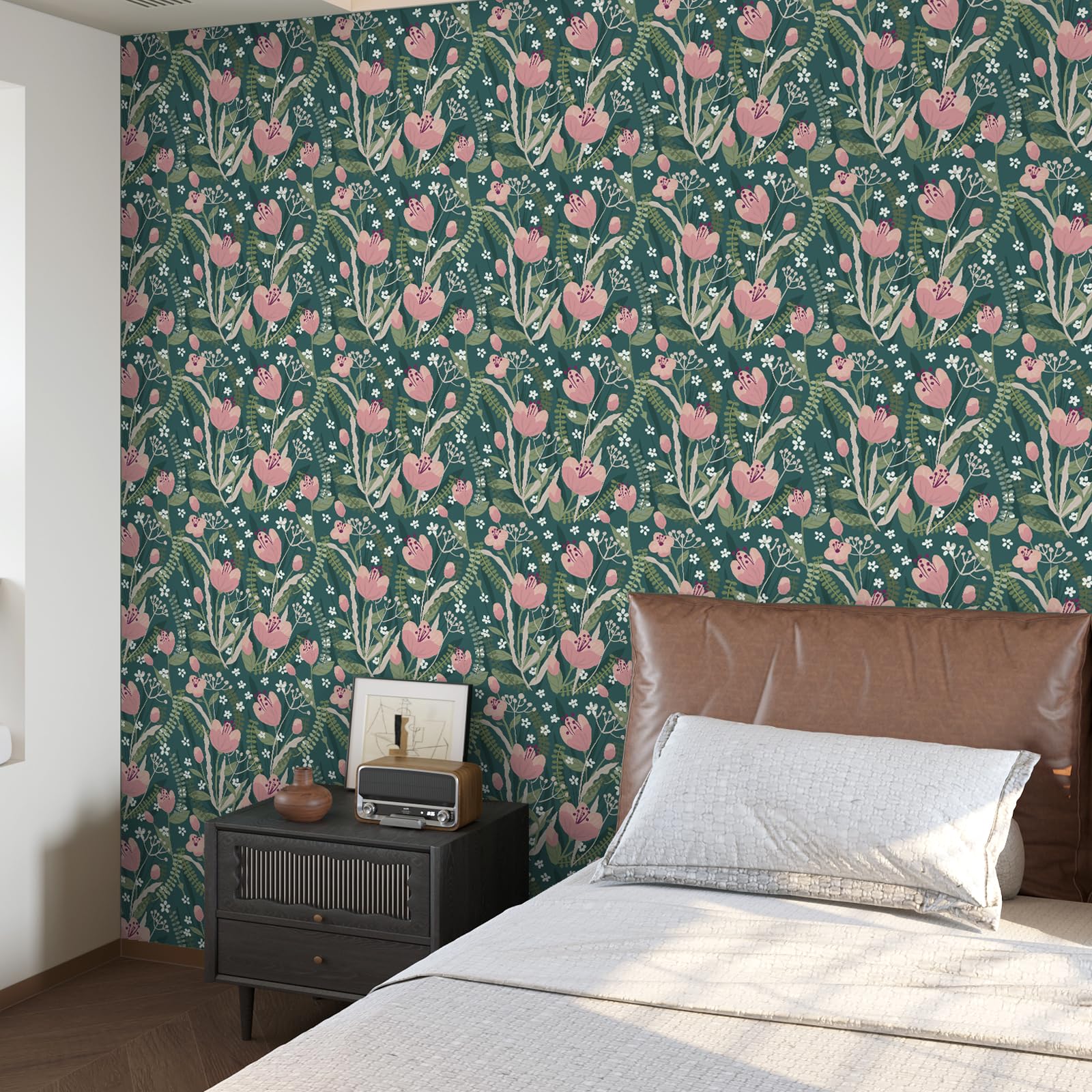 【送料無料】VaryPaper 壁紙シール 花柄 リメイクシート 青地 インテリア 植物 ピンク フラワー はがせる カッティングシート 44.5cm×2m のり付き ふすま紙 補修 ビニール リフォーム キッチン 装飾 保護シート 防水 色：ブルーxピンク、サイズ：幅44.5 cm x 長さ2 m