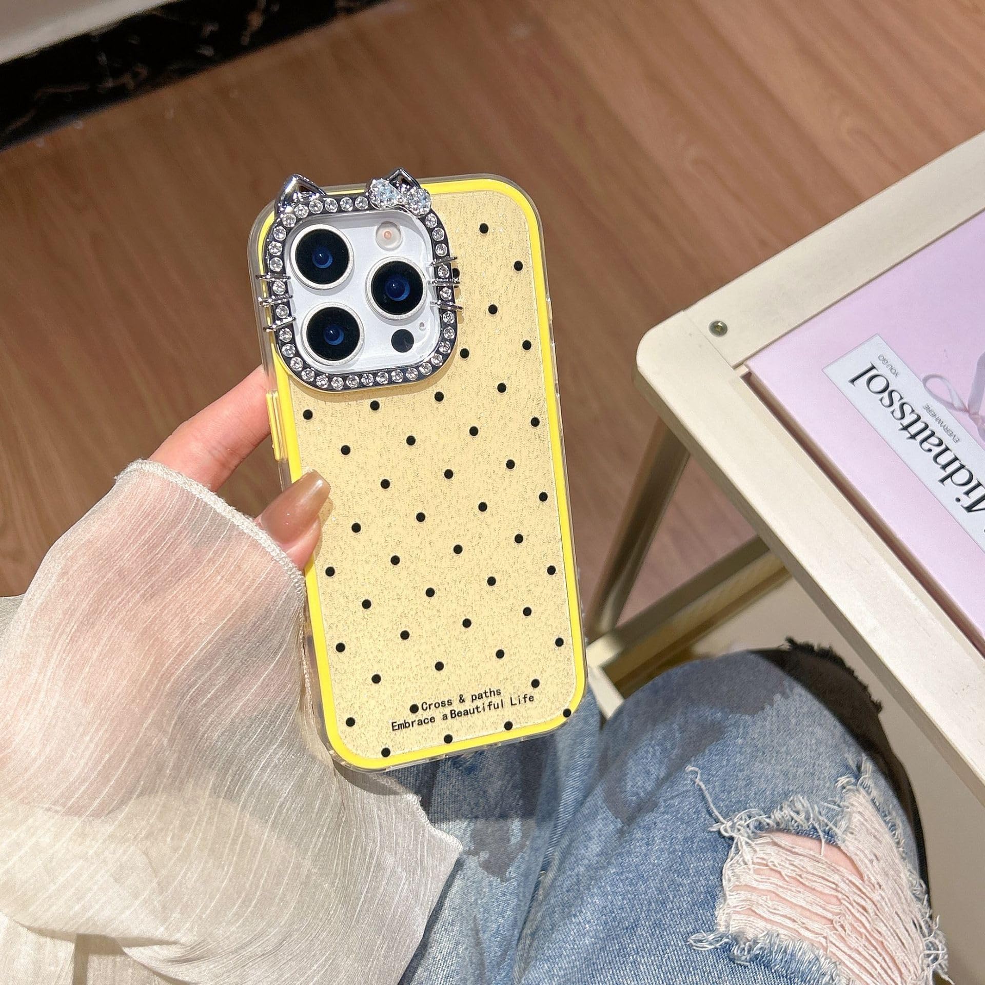 【送料無料】iPhone 用 ケース キラキラ ラメ 水玉模様 かわいい スマホケース キティちゃん 韓国 ダイヤモンド ドット柄 おしゃれ シンプル パステルカラー ソフト IMD加工 淡い色 色：イエロー、サイズ：iPhone11