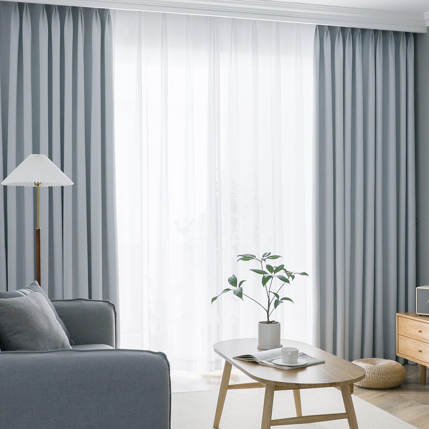 【送料無料】AIFY カーテン 4枚セット 1級遮光 99.9%以上遮光 高い機能性 高密度な生地 小窓 リビング..