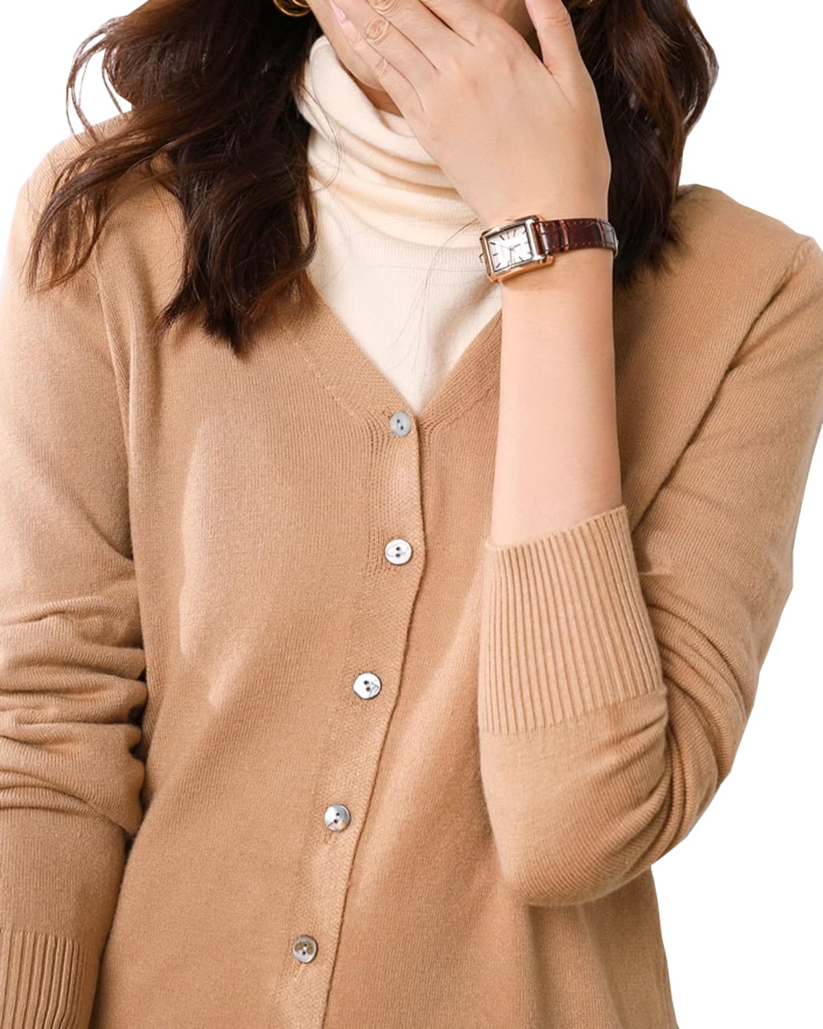 【送料無料】 ［サンカク］カーディガン セーター レディース ニット きれいめ 細見え 無地 薄手 オフ..