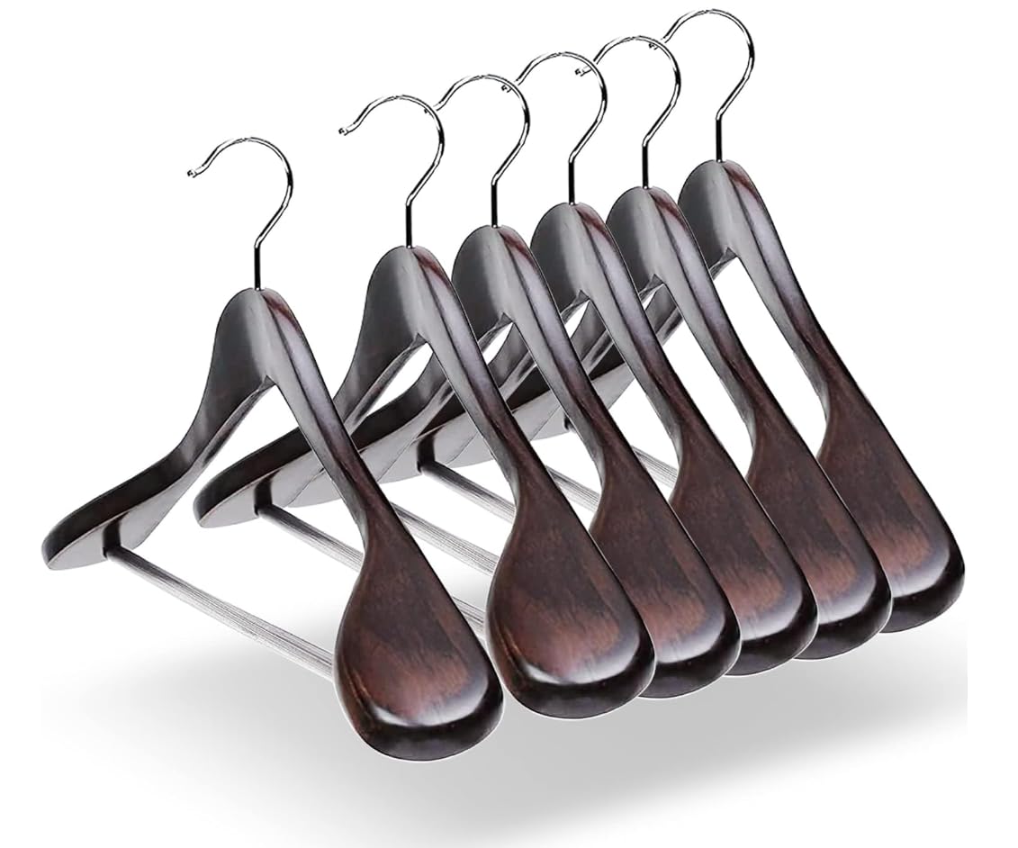 【送料無料】木製ハンガー 6本セット 洋服ハンガー スーツ・ジャケット・コート用 メンズ レディース 360度回転 すべらない