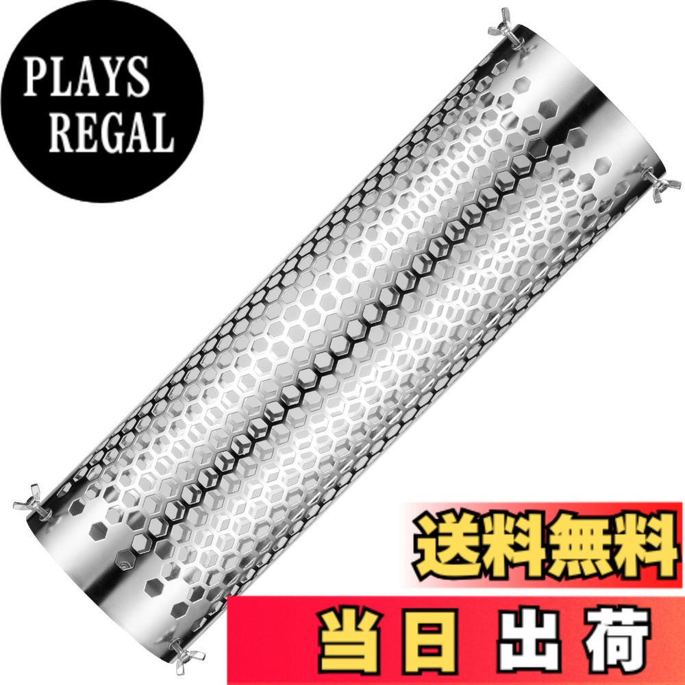 商品情報 商品の説明 説明 キャンプのとき、薪ストーブを使用際に、こんな悩みがありませんか？ 薪ストーブを使用する際、煙突はかなり高温になるため、テント内で薪ストーブを使用する場合、煙突ガードが必要です。 煙突ガードを使用しないと、お気に入りのテントが燃えてしまうだけでなく、重大な事故につながる危険性もあります。 こちらのキャンプ向け薪ストーブ用煙突ガードを選ぶワケ！ こちらの煙突ガードを使用することにより、高温になってしまった煙突の熱から大切なテントを守ることができます。 ★薪ストーブ用煙突ガードの素材は、ステンレスです。ステンレスは、耐久性があり、熱や錆びにも強いため、変形の心配も少ないです。 ★メッシュタイプなので、放熱効率が良く、軽量で持ち運びやすくなっています。 ★筒状のものは、取り付けが簡単で固定しやすく、テントの種類が変わっても取り付け可能です。 ★しっかりしたつくりのねじが6本入っているので、上下3か所ずつでしっかり固定できます。 楽しく安全に薪ストーブキャンプを楽しもう サイズ調整できるため、10cm以内の煙突に対応 万が一、使用しているうちにずれてしまって、煙突ガードを設置したのにテントが溶けたり燃えたりしてしまっては意味がありません。 大切なテントと、安全を守るために煙突ガードはしっかりと固定しておきたいですね。 そのために、こちらの煙突ガードは大きさが調節できるように設計されています。 しっかりしたつくりのねじが6本入っているので、上下3か所ずつでしっかり固定でき、途中でずれる心配も少ないですね。 ≪商品詳細≫ ●材質：ステンレス ●対応煙突：10cm以内の煙突に対応 ●重量：約450g ●サイズ：直径（約）12cm 長さ（約）40cm 主な仕様 【煙突ガード・製品仕様】煙突接触によるやけど等を防止する煙突ガード。適用煙突パイプ：10cm以内の煙突；材質：ステンレス；サイズ：直径（約）12cm 長さ（約）40cm；重量：約450g；固定用ネジ：?6X長さ40mm；色：シルバー。【頑丈な304ステンレス厳選】煙突ガードの素材はステンレス（SUS304）を採用しています。強度が高く、錆びにくいです。煙突ガードは軽量で持ち運びやすくなっています。ステンレス製で耐久性があり、テントプロテクターの定番ともいえるアイテムです。【優れた放熱性】こちらの煙突ガードはメッシュタイプなのでとても軽く、放熱性を高めた設計です。また、煙突ガードは高い耐熱性・耐食性をもっているステンレスを採用し、高温になってしまった煙突の熱から大切なテントを守ることができます。【自由に調整できるネジ】煙突ガードにはしっかりしたつくりのねじが6本入っているので、上下3か所ずつでしっかり固定できます。 煙突をつぶすことはありません。【様々なに適用】こちらの煙突ガードは筒状のものは、取り付けが簡単で固定しやすく、テントの種類が変わっても取り付け可能です。取り付けしやすいので、10cm以内の様々な薪ストーブ、ウッドストーブに適用できます。 # 【送料無料】SENQI 煙突ガード ストーブガード ステンレス304採用 キャンプやアウトドアで薪ストーブを使っていると、煙突が高温になり、テント内での使用が危険になることがあります。このような悩みを抱えていませんか？薪ストーブの煙突が熱くなりすぎると、テントが燃えてしまうリスクもあります。そんなときに必要なのが、煙突ガードです。この商品は、安心・安全に薪ストーブを楽しむための必需品です。 こちらのSENQI煙突ガードは、耐熱性と耐食性に優れたステンレス304を使用しており、軽量で持ち運びも楽です。また、メッシュタイプの設計により、放熱効率も良く、大切なテントをしっかり守ることができます。固定は上下3か所でできるので、煙突がずれる心配もありません。ぜひ、キャンプの安心を手に入れてください。 ## SENSQI煙突ガードの特長 この煙突ガードは、その素材に高品質な304ステンレスを採用しています。耐久性が高く、熱や錆に強いため、長期間の使用でも劣化しにくいのが大きな特長です。そのため、キャンプ時に安心してご使用いただけます。また、軽量設計で持ち運びも楽ちん。移動時も気軽に持ち運べるので、アウトドアシーンでの利用に最適です。 さらに、メッシュタイプの設計は放熱をスムーズに行うことができます。高温になった煙突からの熱を外に逃がしながらも、テントとの接触を防いでくれるため、安心して薪ストーブを使用できます。また、筒状のデザインは取り付けも簡単。テントの種類を選ばず、さまざまなタイプの煙突に対応可能です。これにより、どんな場面でも活躍できます。 特筆すべきは、その固定の安定性です。煙突ガードにはしっかりとしたネジが6本付属しており、上下3か所ずつの固定ができます。こうすることで、煙突がずれることなく、しっかりとした保護効果が得られます。この点で、キャンプの際にも安心して使用できる商品となっています。 ## 薪ストーブとの相性 薪ストーブを使用する際には、特に煙突が高温になります。そのため、この煙突ガードが有効に働きます。例えば、直径10cm以内の煙突に適しているため、多くの薪ストーブに対応しています。基本的には、煙突の赤外線の熱をうまく逃がしつつ、テントを焦がす心配も少なくなります。 これらの設計により、この煙突ガードはたくさんのテントにフィットします。大切な家族や友人との時間を、安全に楽しむためのアイテムとして非常に価値があります。特にキャンプ初心者の方には、手間いらずで安心して使える点が魅力的です。この煙突ガードを使用することで、薪ストーブの利用がより身近に感じられるようになります。 加えて、アクセサリーとしての便利さも大切です。薪ストーブを使った後の後片付けも簡単で、取り外しがスムーズです。持ち運びも軽いため、移動時の負担も軽減されます。これにより、キャンプ後の疲れを最小限に抑えることができます。 ## 購入前の注意点 SENQI煙突ガードを購入する際には、いくつかの注意点があります。まず、対応する煙突の直径は10cm以内であることを確認してください。また、取り付けの際には、しっかりと固定することが推奨されます。特に、キャンプ中の風や気温変化に応じてテントが動くことがあるため、事前に安全性を確認しておくことが重要です。 次に、商品の保管についても注意が必要です。使用しない際は、湿気を避けて保管することが推奨されます。湿気が多いと、材質に影響が出る可能性があります。メンテナンスの際は、清掃を行い、常に良好な状態で使用することを心がけましょう。このように、些細な点に気をつけることで、長く安心して使用することができます。 以上の注意点を守ることで、薪ストーブとの親和性を最大限に生かし、安全かつ楽しいキャンプライフを実現できるでしょう。この煙突ガードを使用することで、また一歩、安心できるアウトドア時間を手に入れることができます。 ## まとめ - SENQI煙突ガードは、304ステンレス製で耐熱性・耐食性に優れている。 - メッシュタイプなので放熱効率が高く、安全性を重視した設計。 - 取り付けは簡単で、10cm以内の多くの煙突に対応可能。 - しっかりとしたネジで固定できるため、煙突がずれる心配が少ない。 - 購入時には煙突の直径に注意し、適切に取り扱うことが重要。 この煙突ガードを使って、薪ストーブでのキャンプライフをより安心して楽しんでいただけると思います。