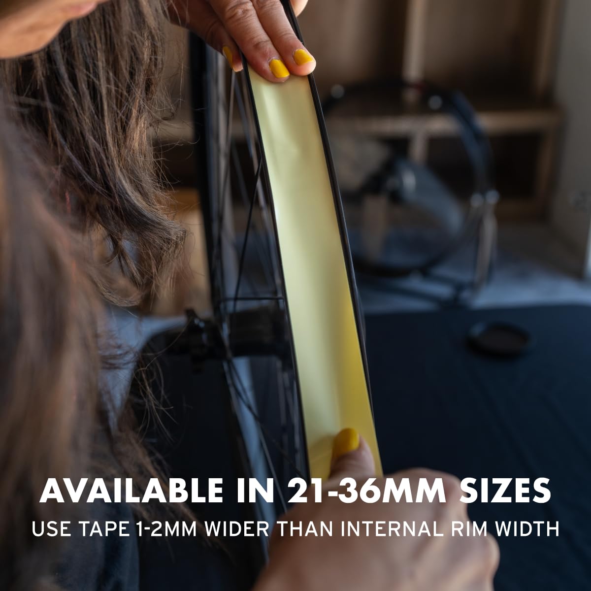 PLAYS REGALの【送料無料】スタンズ(STAN'S) RIM TAPE 10M X 25MM 色：イエロー、サイズ：10Mx25mm｜アングル2