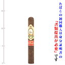 ＜商品情報＞ 品　名 ラガレラ 85thアニバーサリー マデューロ 英　名 La Galera 85th Anniversary Maduro（Broadleaf） 生産地 ドミニカ共和国 分　類 プレミアムシガー 区　分 トロサイズ系 太　さ 52RG / 20.64mm 長　さ 6nch /132mm 味の強さ ●●●●〇 ＜コメント＞ ミディアム～フルボディの強さで、程よい苦み、酸味、甘みなどのバランスが取れた味わい。 ローストされたアーモンドにヘーゼルナッツの上品な香りが加わった感じ。ボディに重なる、オリエンタル系のスパイスの風味が、この葉巻に個性を加えている。 日が落ちる時間から、落ち着く場所でウイスキーと一緒にゆっくりと楽しみたい。 タバカレラ　パルマ工場85周年を記念して製造されたシガー。 ドミニカ産とキューバ産の種子タバコをブレンド。 各10本づつ入れられた豪華な箱も秀逸。 ＜ラガレラとは＞ ドミニカ共和国のサンディエゴ郊外にある、世界有数の葉巻の産地として知られる、タンボリルの「タバカレラ・パルマ工場」で生産されております。 80年以上の長い歴史があり、4つの農場を持つタバカレラ・パルマ工場は、 タバコ葉の熟成・作業工程においても非常に管理が行き届いており、常に安定したシガーを提供できます。 「ジャッキー」の名称で知られる、ホセ・アルナルド・ブランコ氏が情熱を注いで作り上げたシガーは、世界中の愛煙家に支持されております。 ＜マリアージュ＞ スペイサイド産のシングルモルト、ヴィンテージ・アルマニャック、熟成されたダークラム 輸入元：ノイエンタープライズ 販売店：リカープラザ大越酒店 その他： ※店舗併用在庫につき品切れの場合がございます ※在庫詳細につきましてはお問合せ下さいませ。 ※画像はイメージにつきデザイン等、変更となる場合がございます。