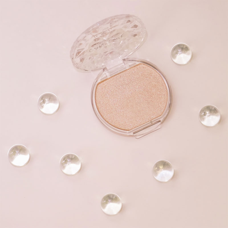 CANMAKE キャンメイク むにゅっとハイライター 03 ウォームルチルのサムネイル