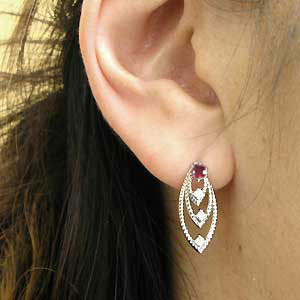 【10％OFF】ルビーピアス・18金・ピアス・一粒・K18