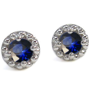 サファイアピアス ミル打ち サファイア メンズピアス K18 父の日 2023