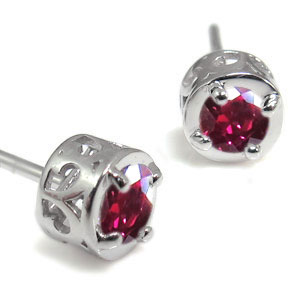 ルビー メンズピアス 7月誕生石 一粒 シンプル ルビーピアス K18 父の日 2024