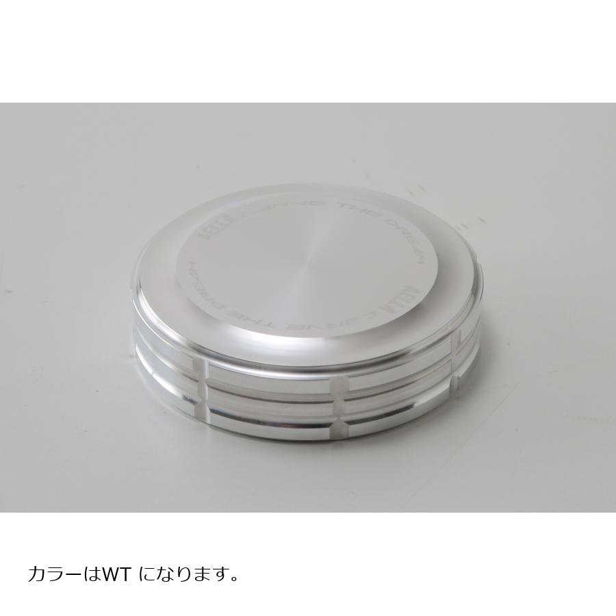 メーカー名：アエラメーカー品番：AE-70009-WT販売備考：WT色[カラー]：ホワイト材質[素材]：アルミ備考：ニッシン製　外径59mm 内径52mmに適合2025/05/29メーカーサイトより転載　（情報はメーカーにて更新されている場合があります）削り出しのキャップを美しくアルマイト処理しました。AELLAのロゴは剥がれることがないレーザーマーキング仕様。