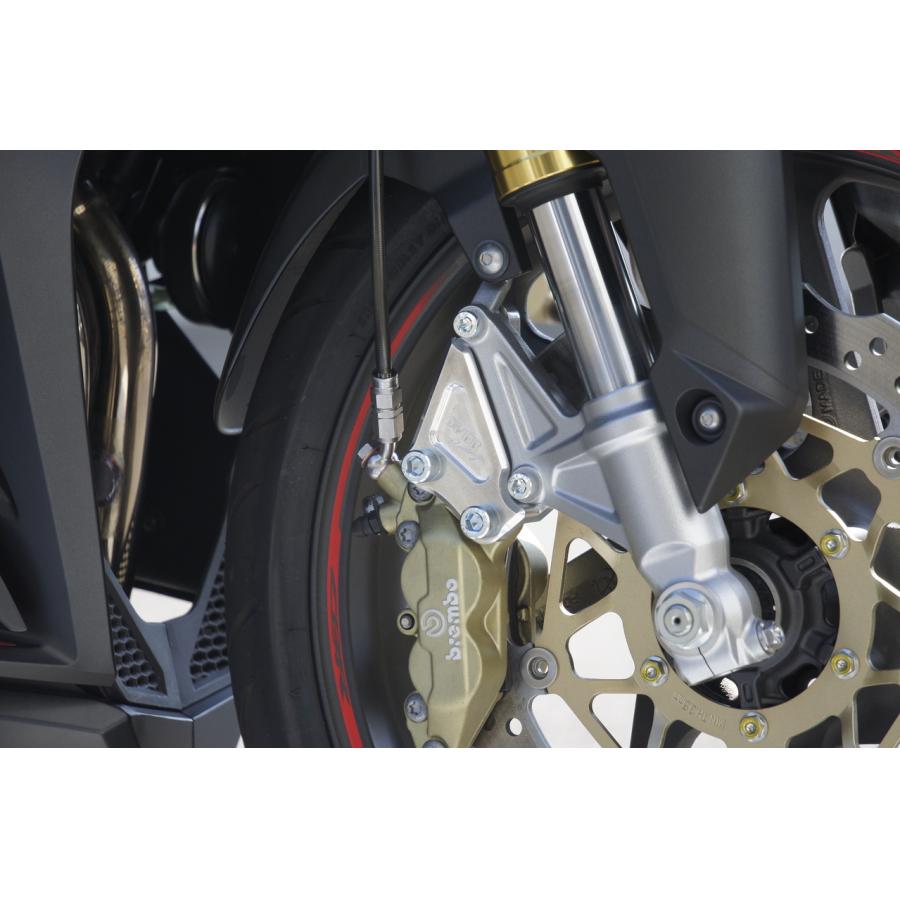 OVER RACING(オーバーレーシング) フロントキャリパーサポート ブレンボ4P用 シルバー CBR250RR オーヴァーレーシング