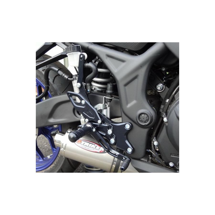 STRIKER(ストライカー) スペシャルステップキット Type S&R ブラック YZF-R25(15-/(ABS)) SS-AA2123B