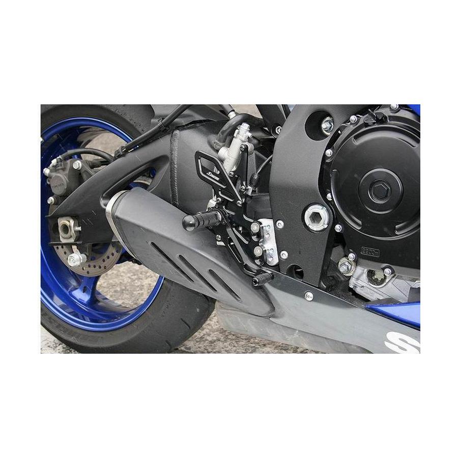 STRIKER(ストライカー) スペシャルステップキット ブラック GSX-R600 SS-AA276B