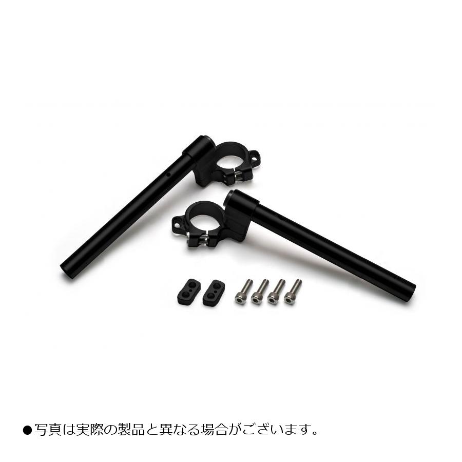 メーカー名：アクティブメーカー品番：50930002適合情報：ヤマハ[YAMAHA] YZF-R25 15-18ヤマハ[YAMAHA] YZF-R3 15-18◆純正ハンドルより垂れ角をつけ、スポーツライディングに最適なポジションへ◆付属するスペーサーを取りはずせばさらに低くなり、スポーツ走行を楽しめます(一部車種除く)◆フロント荷重をかけやすい姿勢を実現するハンドルキット【高さ調整】※一部車種除く・スタンダード…ワインディングを楽しむスポーツライディングに最適・ロー…ハンドル位置がさらに低くなり、サーキットでの“攻める走り”に最適【機能】・ブラックアルマイト・ボルトオン・スイッチ穴加工済・高さ・角度調整可能・MFJレギュレーション対応(250cc。ハンドルバー抜け防止ボルト付属)・バーエンド(別売)/インナーウェイト(別売)対応【サイズ】・開き角：105〜130°(純正113°)・垂れ角：5°(純正0°)・幅(ハンドルエンド)：655〜700mm(純正635mm)・高さ(スペーサー有)：純正-4mm(ハンドルエンド位置)・高さ(スペーサー無)：純正-14mm(ハンドルエンド位置)◆材質：アルミ6061材※ご注意※・純正ブレーキホースは使用できません・AC-Performance Lineまたはbuild a lineの車種別ブレーキホースキットをご用意しています