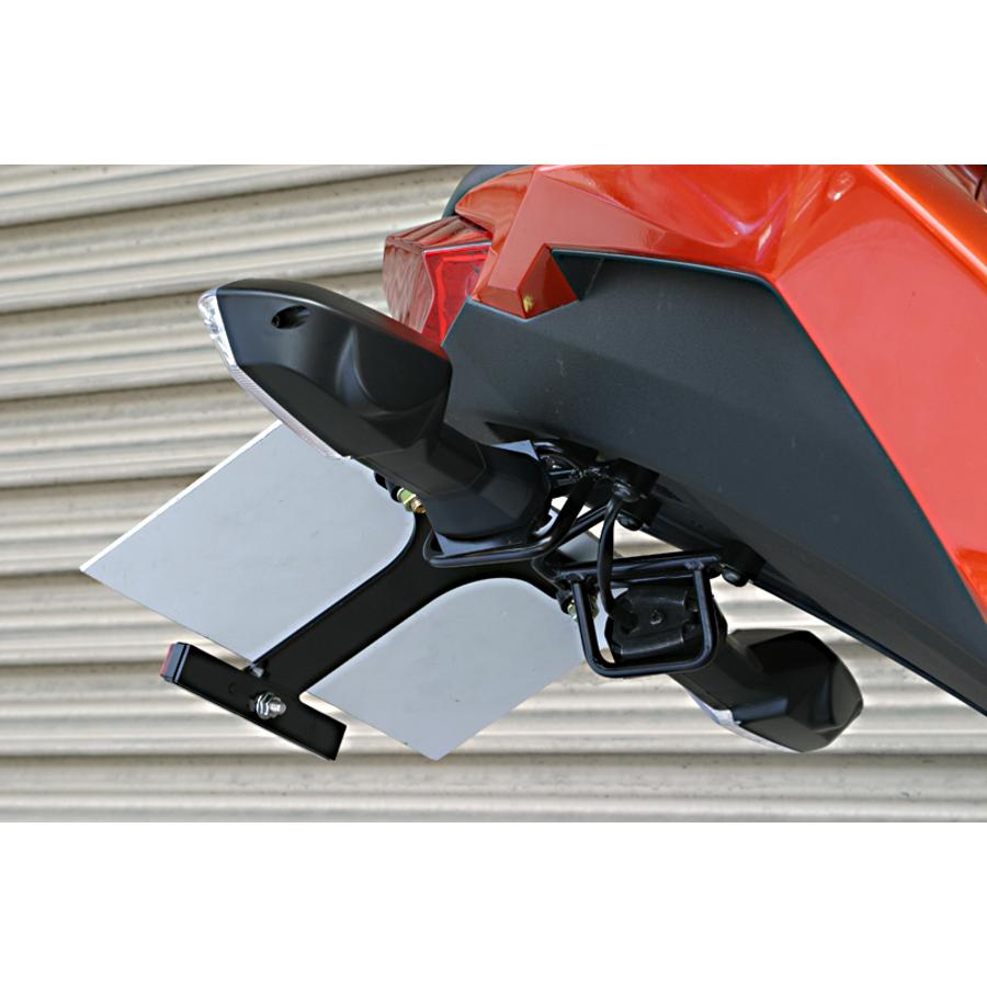 アディオ フェンダーレスキット スリムリフレクター付 Ninja250 EX250L/Z250 ER250C BK41402