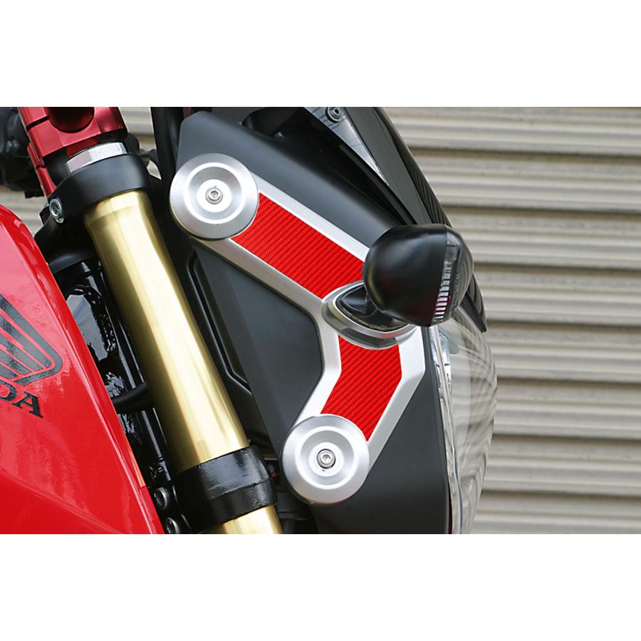 アディオ フロントサイドカーボンシート レッド GROM BK48113