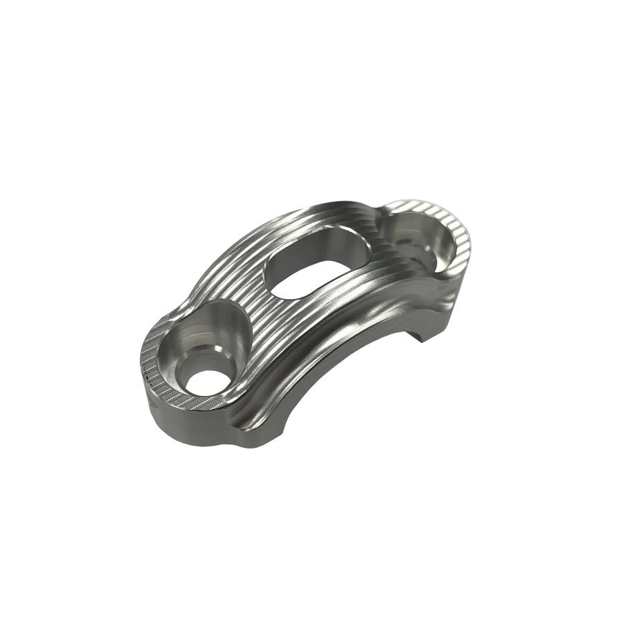 BIKERS (バイカーズ) マスターシリンダークランプ 1個 シルバー ハンターカブ125 CT125 MT-07 YZF-R25 CBR250RR Y0302-SLV