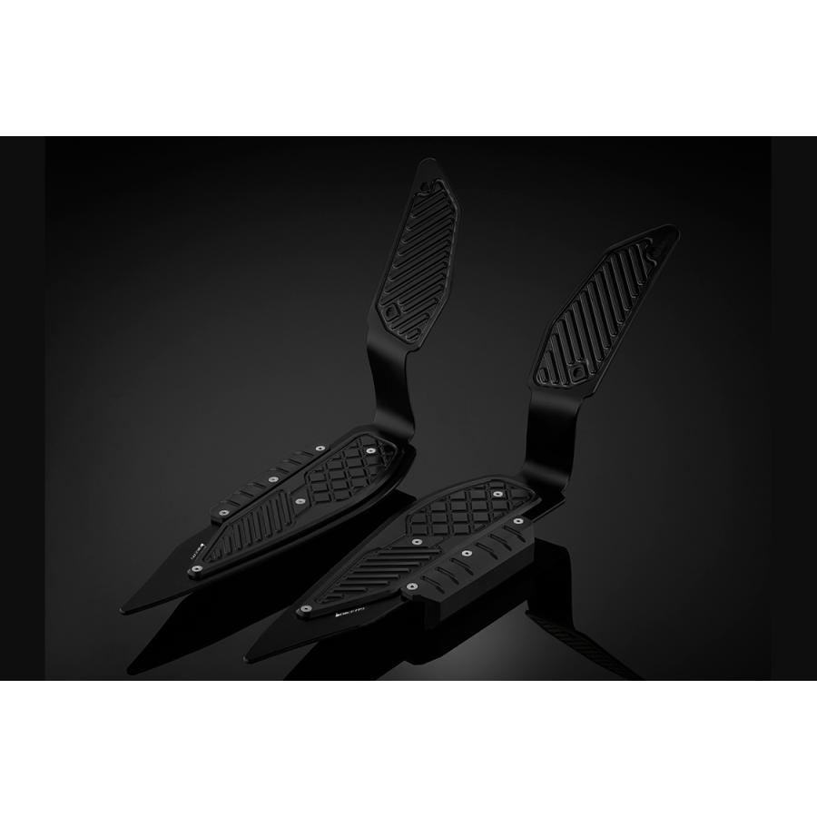 BIKERS (バイカーズ) フットプレート 左右セット ブラック/ブラック XMAX Y0316-BLK-BLK