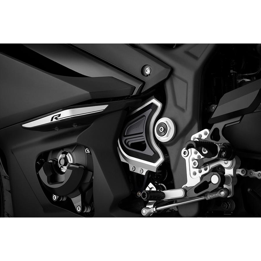 BIKERS (バイカーズ) フロントスプロケットカバー シルバー YZF-R25/R3/MT-25/03 Y0174-SLV