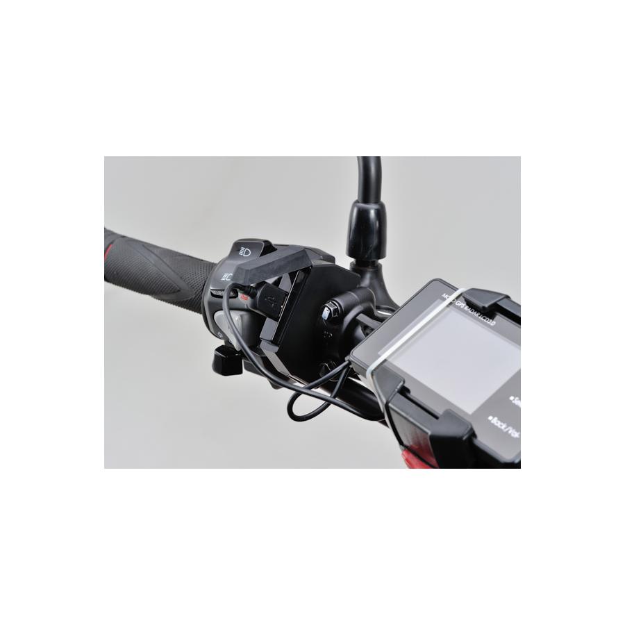 Daytona (デイトナ) スレンダーUSB 1ポート2.4A 98437