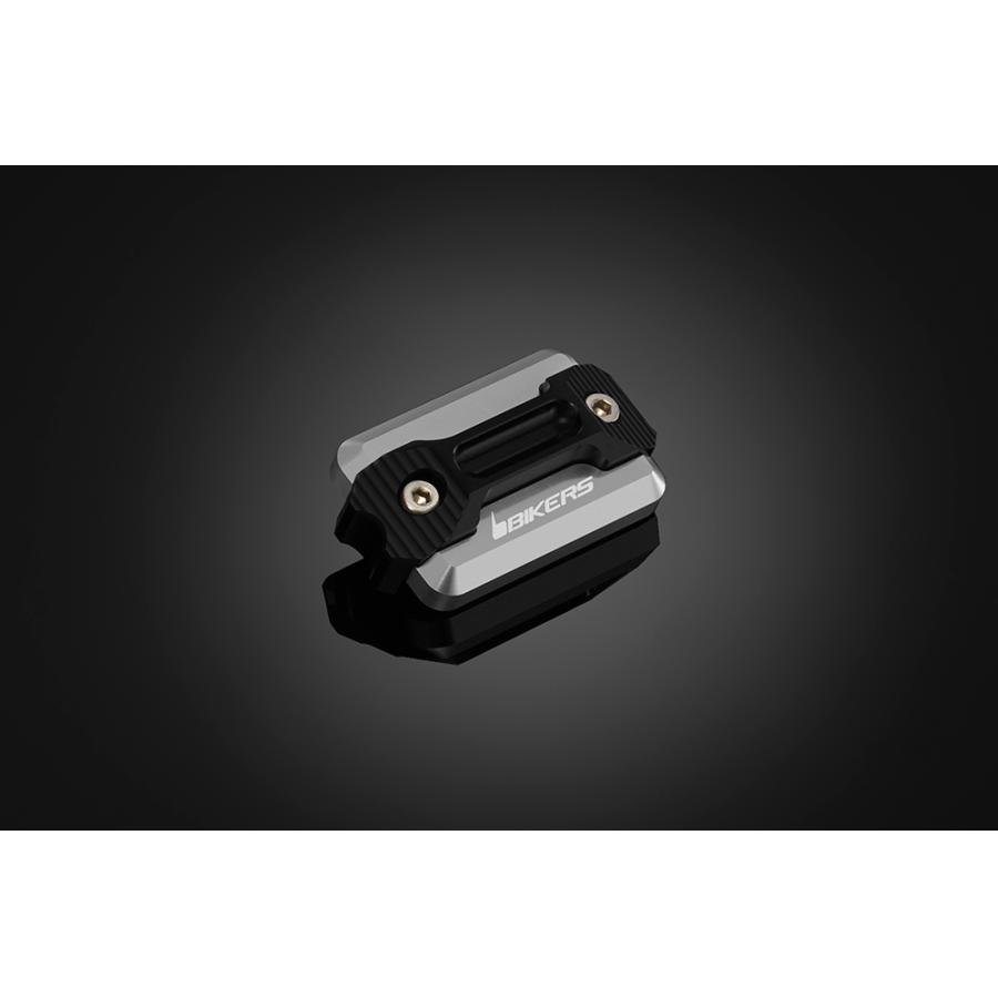 [特価品]バイカーズ マスターシリンダーキャップ ブラック FORZA 18-24 PCX125/150 10-17 GROM 13-20 400X 13-21 H0134-BLK