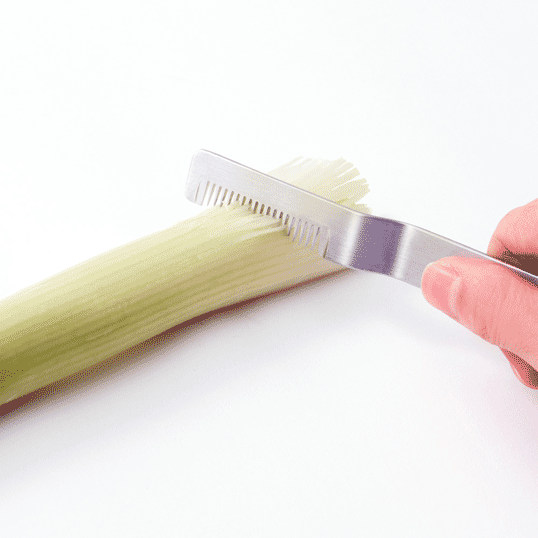 EAトCO （イイトコ）Saku leek cutterサク リークカッターネギを手軽に細く切れる、白髪ネギカッターキッチン用品特別に開発した櫛刃を繊維に沿ってスライド。ネギを回しながら繰り返すだけで素早く細く切れます。ギフト プレゼント plottokyo-10003494 BRICBLOC-PLOT サンプル画像3