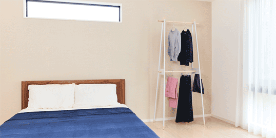 DUENDE DUE 600 大人用の衣類サイズに合わせた二段式のハンガーラック 上下のそれぞれの高さは男性のジャケットがぴったりおさまるサイズに設計 収納を最...