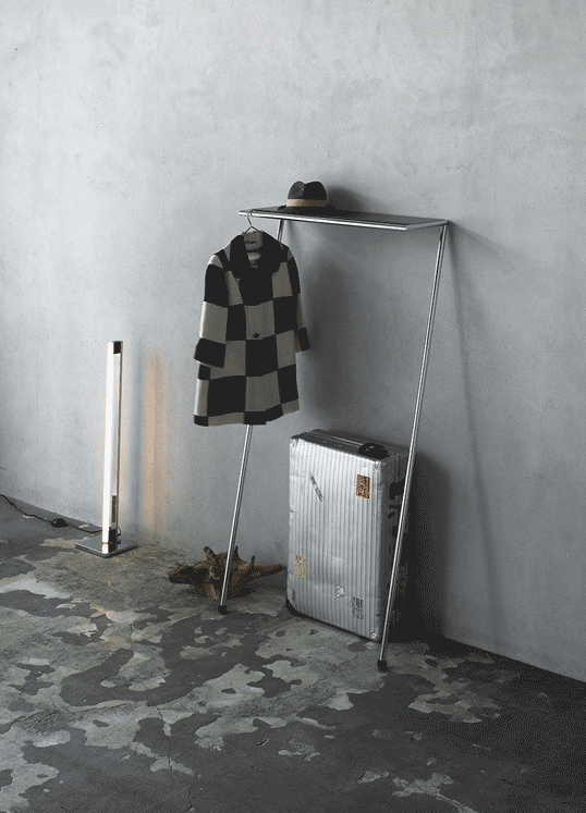 �����ζ��֤���⤹�뤳�Ȥʤ���������ǼMOX ZEN����åפΤ褦�˥ǥ����ץ쥤���ʤ����Ǽ�¿��Ǽ�ͳ�ʥ����ȥϥ󥬡���ǽ����ȴ����ǽŪ�ǥߥ˥ޥ�ʥǥ���������...