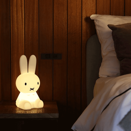 Mr Maria FIRST LIGHT miffy and friends/MiffyコードレスLEDUSBケーブル充電式6段階で調光間接照明ナイトライト大人のインテリアギフト プレゼント送料無料