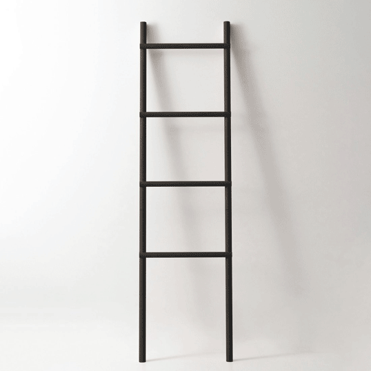 MOHEIM LADDER RACK（black） 丸木を組み合わせただけのようなミニマルモダンなラ