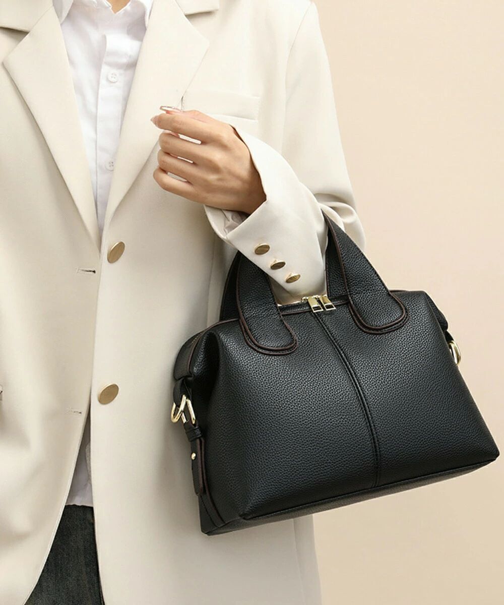 ショルダーバッグ フェイクレザー 韓国風 ハンドバッグ レディース 2WAY 肩掛けカバン シンプル 手提げかばんオフィスカジュアル 斜め掛け PU鞄 お洒落 2