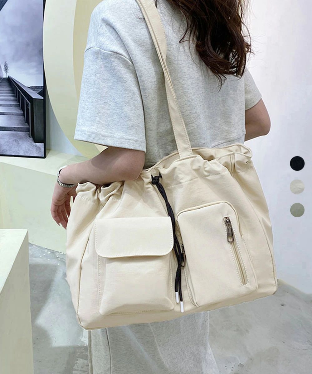ナイロン巾着バッグ トートバッグ 大容量 レディース シンプルbag 通勤通学かばん カジュアルショッピングバッグ 軽量マザーズバッグ 無地 A4サイズ 韓国風鞄