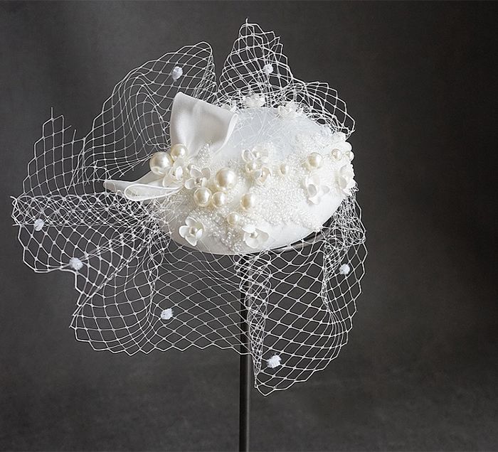 フォーマル 髪飾り トーク帽 リボ 礼装帽子 ウェディングヘッドドレス パーティー 披露宴 レディース カクテル帽 ネット 結婚式
