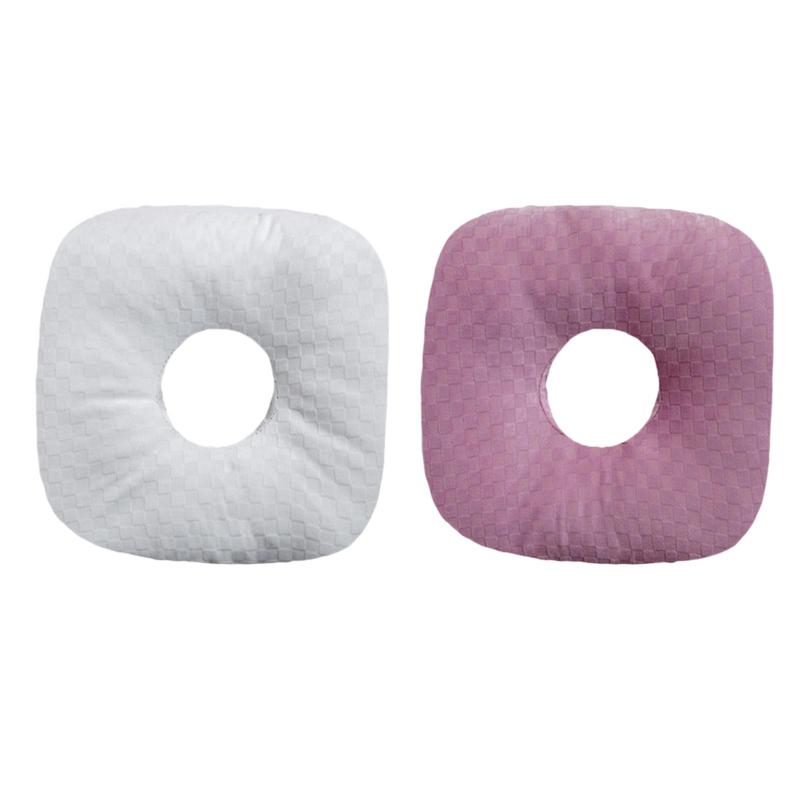 説明: 仕様: 枕のサイズ：23cmx23cmx5cm/9.06インチx9.06インチx1.97インチ。 内径：9cm/3.54インチ パッケージに含まれるもの: 耳ピアス枕1個 注意: 手動測定のため、1〜2cm / 0.39〜0.79イ...