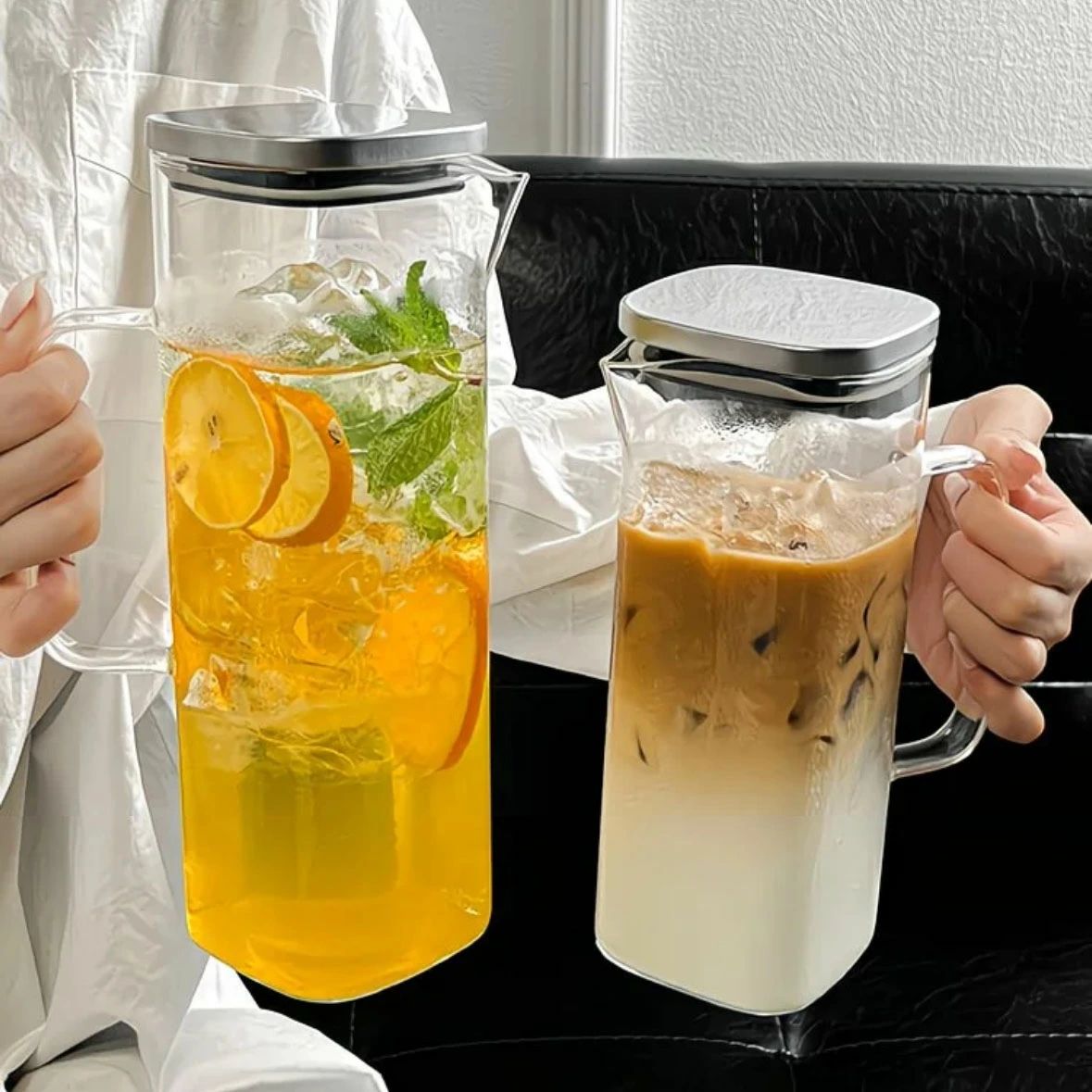 ドアポケットに収まる角型ガラス製冷水筒 一体化取っ手付き 冷蔵庫ポケットガラスポット 食洗機対応 おしゃれ ギフト ピッチャー 冷水筒 耐熱 耐冷 水差し 麦茶 ミルク ジュース 紅茶 透明度が高い