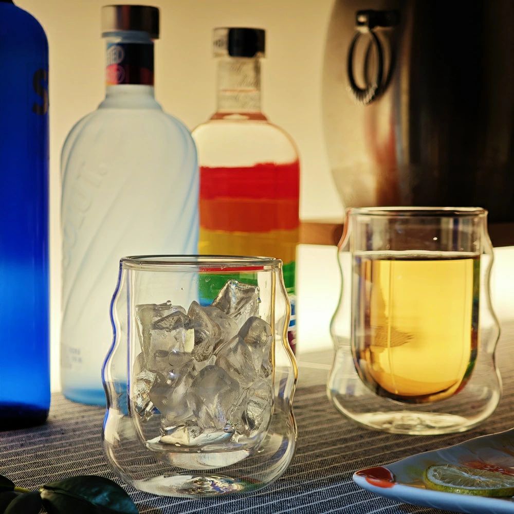 二層耐熱ガラス ロックグラス ウイスキー 焼酎 お湯割りグラス＋ 丸氷 製氷容器2個ずつセット ダブルウォールグラス 2層構造 耐熱 保温 保冷 食洗機対応 ダブルグラス 二重構造