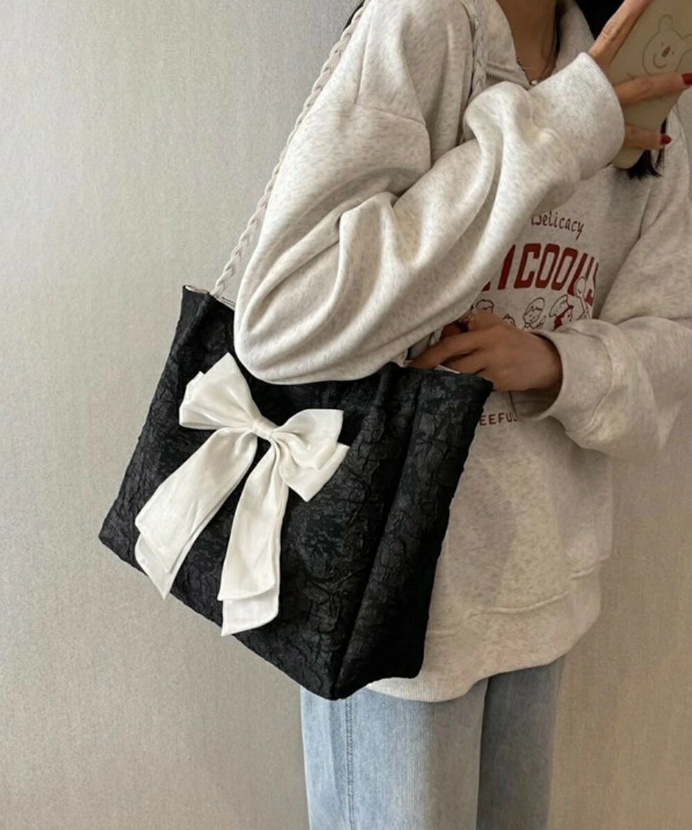 ビッグリボントートバッグ 肩掛け 軽量鞄 レディース 軽いリボンバッグ 大人可愛いママバッグ A4収納可 大容量 通勤通学バッグカジュアルきれいめ鞄 手提げバッグ