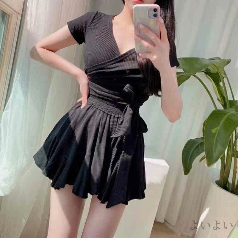 【送料無料】露出控えめ ハイウエスト 袖 フリル 黒 無地 おしゃれ かわいい ぽっちゃり 体型カバー水着 ワンピース レディース 水着