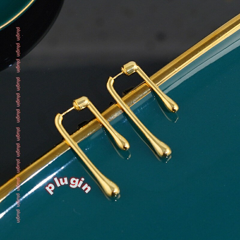 【ポイント3倍】【送料無料】新しい前後スタイルのユニークな水滴デザインイヤリング、高級インコールドスタイルイヤリング、個性、ファッショナブルな気質イヤリング