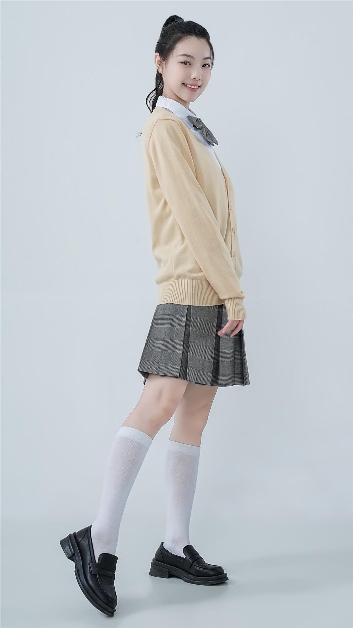 Plus1マーケット楽天市場店の【送料無料】[Sharphon] スクール 制服 カーディガン 綿100 Vネック ポケット 長袖 ニット 女子 セーター レディース カジュアル かわいい｜アングル2