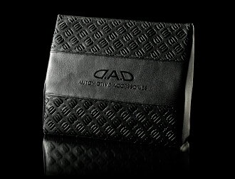 ギャルソン　DAD　ウエストクッションタイプ　モノグラムレザー